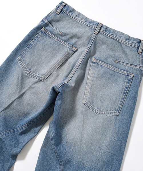 NVRFRGT（ネヴァーフォーゲット）の「3D TWISTED WIDE LEG JEANS（デニムパンツ・メンズ・インディゴブルー・1/4/3/2）」の4枚目の写真