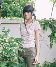 MIRECO（ミレコ）の「FLOWER BUTTON T IVORY（Tシャツ/カットソー）」