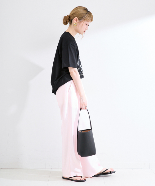 ARTESANOS(アルテサノス)の「ARTESANOS / アルテサノス 巾着付きワンハンドルバッグ(ハンドバッグ・レディース・カーキ/ブラウン/ブラック/ホワイト・FREE)」の7枚目の写真
