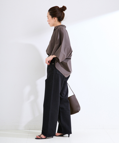ARTESANOS(アルテサノス)の「ARTESANOS / アルテサノス 巾着付きワンハンドルバッグ(ハンドバッグ・レディース・カーキ/ブラウン/ブラック/ホワイト・FREE)」の14枚目の写真