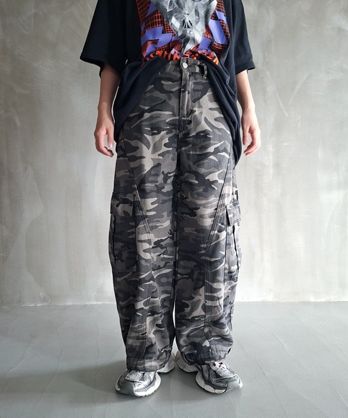 WESTBOY(ウエストボーイ)の「Y2K ユニセックス カモフラ柄 ワイドシルエット カーゴパンツ WO26W4PT03(カーゴパンツ・メンズ・カモフラージュ・XL/M/L)」の13枚目の写真