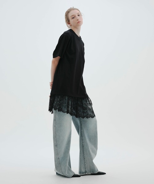 NOISE MAKER(ノイズメーカー)の「《接触冷感》レースヘムオーバーサイズTEE(Tシャツ/カットソー・レディース・ブラック×ブラック/ホワイト×レッド/ホワイト×ホワイト・FREE)」の3枚目の写真