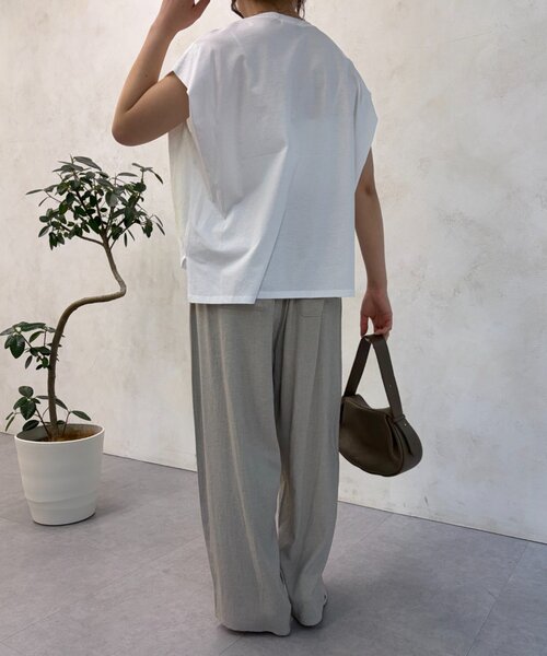 Jena espace merveilleux(ジェナ エスパスメルヴェイユ)の「レースフレンチT(Tシャツ/カットソー・レディース・チャコールグレー/オフホワイト・FREE)」の5枚目の写真