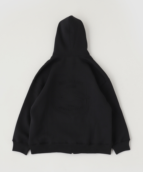 417 EDIFICE(フォーワンセブンエディフィス)の「ART OF FOOTBALL / Brighton Deboss Zip Through Hoodie(パーカー・メンズ・ブラック・LARGE/MEDIUM)」の2枚目の写真