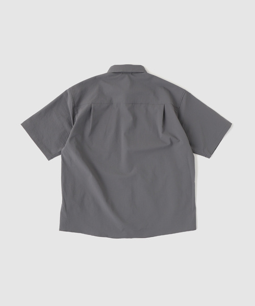B.C STOCK(ベーセーストック)の「C.H.G メッシュトレイルシャツ(シャツ/ブラウス・メンズ・チャコールグレー/ブラック・MEDIUM/LARGE)」の7枚目の写真