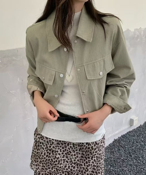 Achic(アシック)の「【26AW新作】ショート丈フラップポケットジャケット(デニムジャケット・レディース・ベージュ/アイボリー/ダークグレー・M)」の3枚目の写真
