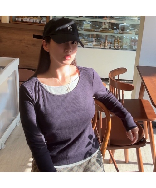 MIND BRIDGE WOMEN（マインドブリッジウーマン）の「[ON][W]レイヤード配色長袖Tシャツ - 2color（Tシャツ/カットソー・レディース・グレー/ネイビー・LARGE/SMALL/MEDIUM）」の2枚目の写真
