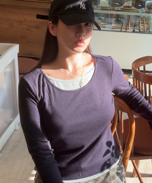 MIND BRIDGE WOMEN（マインドブリッジウーマン）の「[ON][W]レイヤード配色長袖Tシャツ - 2color（Tシャツ/カットソー・レディース・グレー/ネイビー・LARGE/SMALL/MEDIUM）」の8枚目の写真