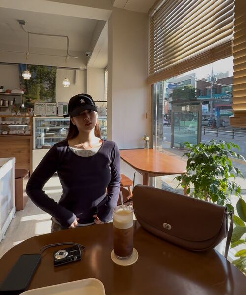 MIND BRIDGE WOMEN（マインドブリッジウーマン）の「[ON][W]レイヤード配色長袖Tシャツ - 2color（Tシャツ/カットソー・レディース・グレー/ネイビー・LARGE/SMALL/MEDIUM）」の15枚目の写真