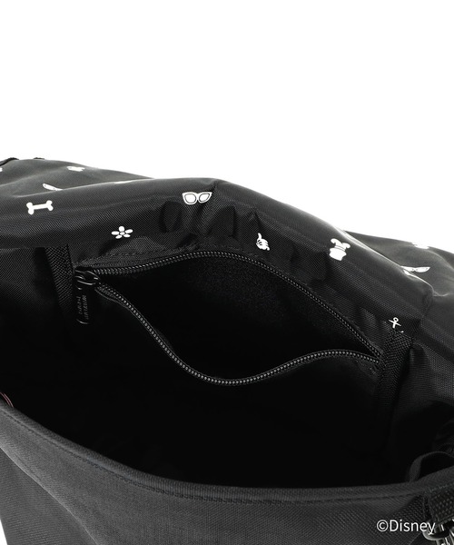 Manhattan Portage(マンハッタンポーテージ)の「NYLON MESSENGER BAG(XS)BACK POCKET W/ DIVIDER MAGNET / MICKEY / 26(メッセンジャーバッグ・レディース・ブラック・X-SMALL)」の8枚目の写真