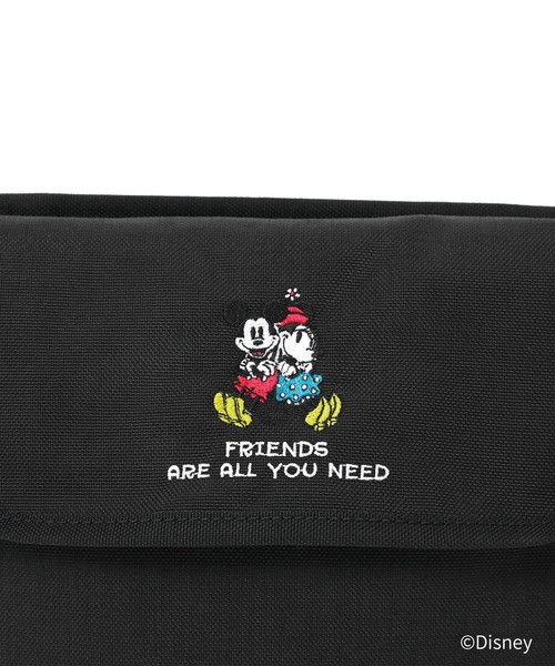 Manhattan Portage(マンハッタンポーテージ)の「NYLON MESSENGER BAG(XS)BACK POCKET W/ DIVIDER MAGNET / MICKEY / 26(メッセンジャーバッグ・レディース・ブラック・X-SMALL)」の12枚目の写真