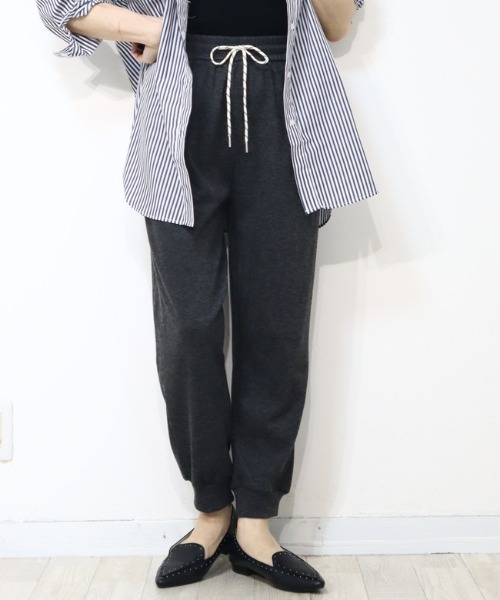 DISKEEN SURE(ディスキーンシュアー)の「やわらかもっちり素材感が病みつき!杢調 ジョガーパンツ(その他パンツ・レディース・チャコール/グレー/ブラック・FREE)」の16枚目の写真