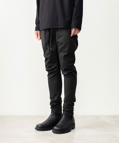 ATTACHMENT(アタッチメント)の「【LIMITED】ラバーストレッチツイル 3D パンツ / RUBBER STRETCH TWILL THREE DIMENSIONAL PANTS(デニムパンツ・メンズ・ダークグレー/ブラック・3/2/1/4)」の5枚目の写真