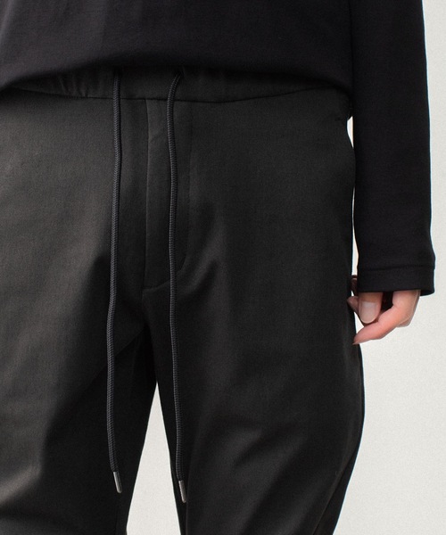 ATTACHMENT(アタッチメント)の「【LIMITED】ラバーストレッチツイル 3D パンツ / RUBBER STRETCH TWILL THREE DIMENSIONAL PANTS(デニムパンツ・メンズ・ダークグレー/ブラック・3/2/1/4)」の9枚目の写真