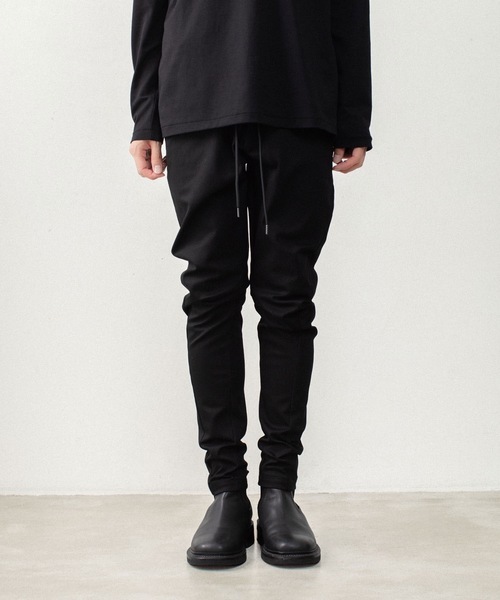 ATTACHMENT(アタッチメント)の「【LIMITED】ラバーストレッチツイル 3D パンツ / RUBBER STRETCH TWILL THREE DIMENSIONAL PANTS(デニムパンツ・メンズ・ダークグレー/ブラック・3/2/1/4)」の16枚目の写真