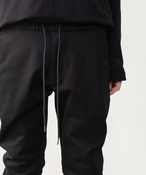 ATTACHMENT(アタッチメント)の「【LIMITED】ラバーストレッチツイル 3D パンツ / RUBBER STRETCH TWILL THREE DIMENSIONAL PANTS(デニムパンツ・メンズ・ダークグレー/ブラック・3/2/1/4)」の22枚目の写真