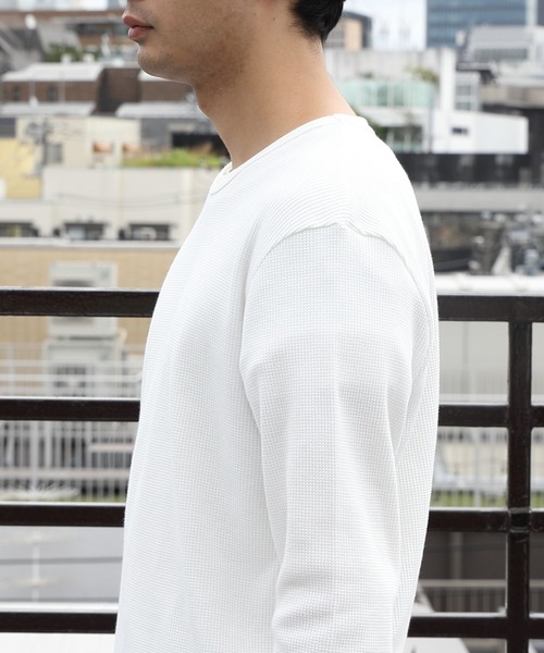 Thug Clubアイボリー ワッフル生地 長袖トップス セール】ロング丈長袖ワッフル生地カットソー（Tシャツ