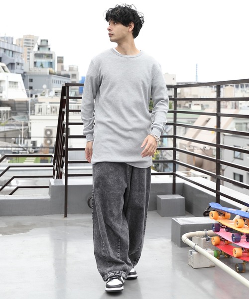 ８(eight)（エイト）の「ロング丈長袖ワッフル生地カットソー（Tシャツ/カットソー・メンズ・ブラック/ホワイト/グレー/ブラック系その他2/ホワイト×ネイビー/ホワイト×ブラック/ホワイト系その他2/ネイビー・LARGE/MEDIUM/X-LARGE/SMALL）」の16枚目の写真