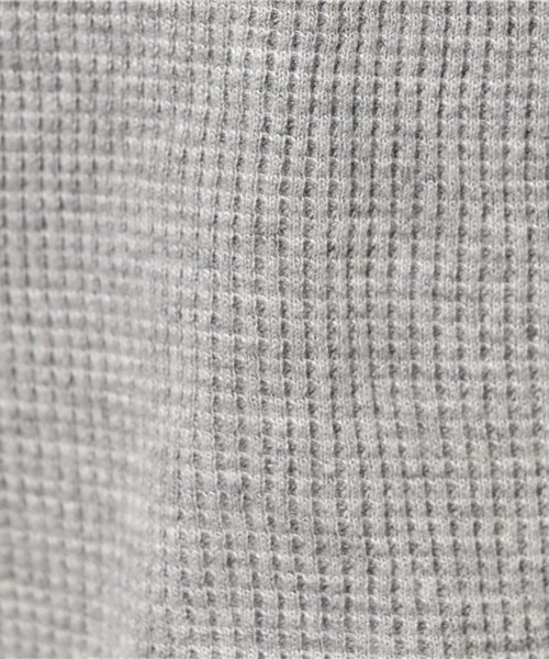 MOUSSY（マウジー）の「OPEN SHOULDER L/S TOP（Tシャツ/カットソー・レディース・ブラック/トップグレー/ブラウン・FREE）」の6枚目の写真