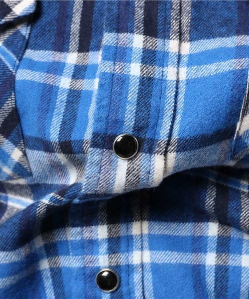 VENCEEXCHANGE（ヴァンスエクスチェンジ）の「BAマドラスチェックシャツ（シャツ/ブラウス・メンズ・レッド/ブルー・MEDIUM/SMALL/LARGE）」の4枚目の写真