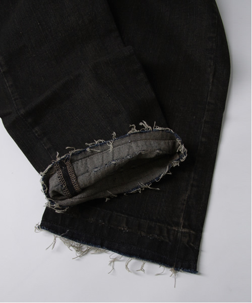 alcali（アルカリ）の「DRKSHDW / DENIM PANTS (BERLIN)（デニムパンツ