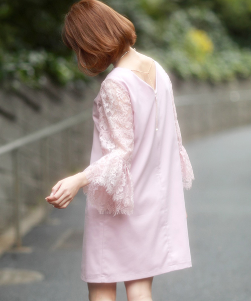 MICOAMERI（ミコアメリ）の「ボリュームレーススリーブバックチェーンワンピ（ワンピース・レディース・ブラック/グレー/ピンク・FREE）」の13枚目の写真