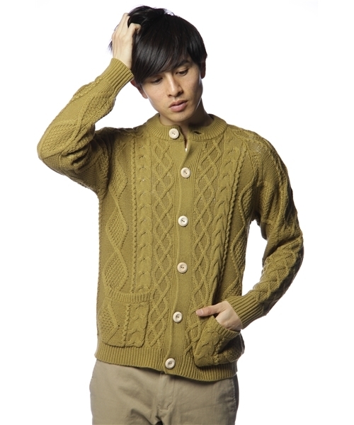 BEAUTY&YOUTH UNITED ARROWS（ビューティーアンドユースユナイテッドアローズ）の「BY アラン カーディガン ◆（カーディガン/ボレロ・メンズ・マスタード/オリーブ/コバルトブルー・SMALL/MEDIUM/LARGE）」の3枚目の写真