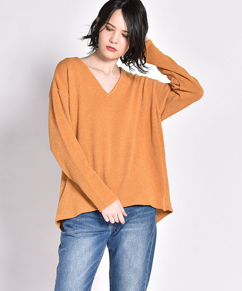 LIPSTAR(リップスター)の「Vネックニットソー(Tシャツ/カットソー・レディース・ブラック/イエロー/グレー/グリーン・M)」の4枚目の写真