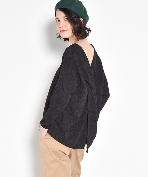 LIPSTAR(リップスター)の「Vネックニットソー(Tシャツ/カットソー・レディース・ブラック/イエロー/グレー/グリーン・M)」の2枚目の写真