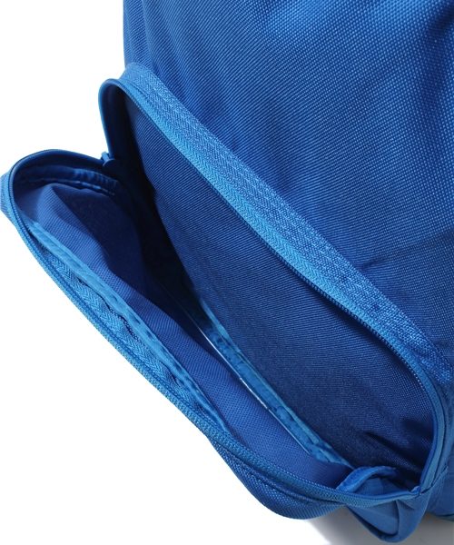 adidas Originals（アディダスオリジナルス）の「アディダス シンプルバックパック AC BPACK CLASS（バックパック/リュック・レディース・ブラウン/ゴールド/ブルー/ネイビー・ONE SIZE）」の9枚目の写真