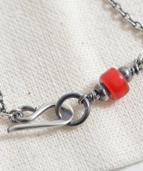 ROOPTOKYO(ループトウキョウ)の「39/サンク/Sunku Peace Necklace(ネックレス・メンズ・シルバー・FREE)」の4枚目の写真