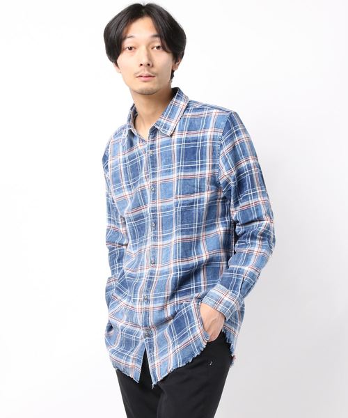 VENCEEXCHANGE(ヴァンスエクスチェンジ)の「インディゴダメージチェックシャツ (シャツ/ブラウス・メンズ・ライトブルー/Red/スカイブルー・LARGE/MEDIUM)」の14枚目の写真