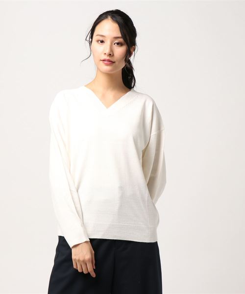 AMERICAN HOLIC(アメリカンホリック)の「・8col.Vネックニュアンスプルオーバー(ニット/セーター・レディース・オフホワイト/杢グレー/ピンク/ブラック/イエロー/ネイビー/その他24/その他26・L/M)」の2枚目の写真