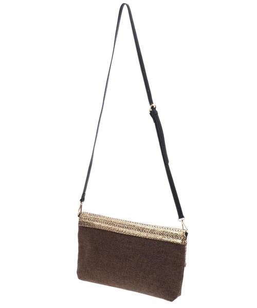 YECCA VECCA(イェッカヴェッカ)の「2wayクラッチバッグ(ショルダーバッグ・レディース・ブラック/ライトベージュ・FREE)」の12枚目の写真