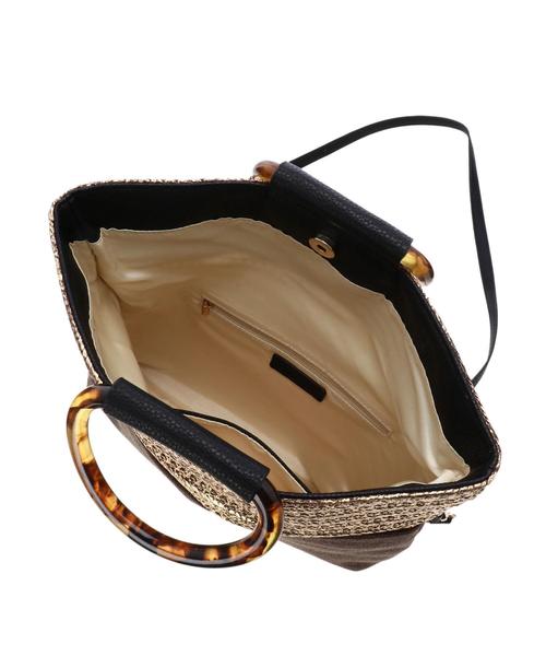 YECCA VECCA(イェッカヴェッカ)の「2wayクラッチバッグ(ショルダーバッグ・レディース・ブラック/ライトベージュ・FREE)」の8枚目の写真