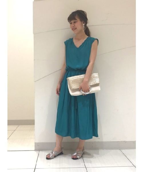 YECCA VECCA(イェッカヴェッカ)の「2wayクラッチバッグ(ショルダーバッグ・レディース・ブラック/ライトベージュ・FREE)」の15枚目の写真