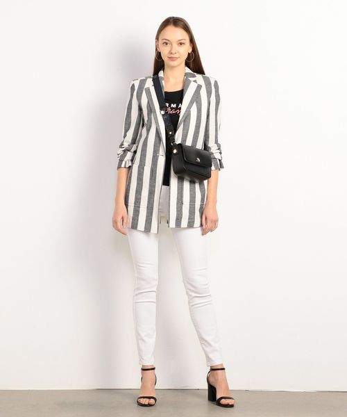 ARMANI EXCHANGE(アルマーニエクスチェンジ)の「【A|Xアルマーニ エクスチェンジ】ミニショルダーバッグ(ショルダーバッグ・レディース・ブラック系その他・FREE)」の3枚目の写真
