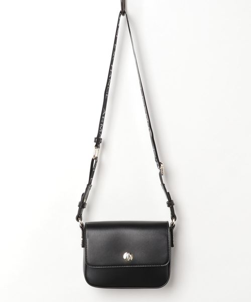 ARMANI EXCHANGE(アルマーニエクスチェンジ)の「【A|Xアルマーニ エクスチェンジ】ミニショルダーバッグ(ショルダーバッグ・レディース・ブラック系その他・FREE)」の9枚目の写真