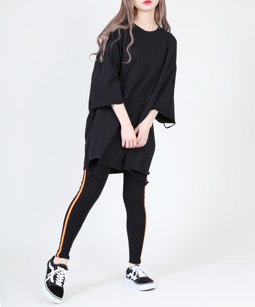 DING(ディング)の「DING/ダメ-ジTシャツ(Tシャツ/カットソー・レディース・グリーン/ホワイト/ブラック・FREE)」の7枚目の写真