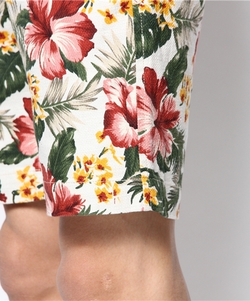 UNION STATION（ユニオンステーション）の「【スマート6月号/2014　成宮寛貴さん着用】 フラワープリントショーツ/花柄ショーツ（その他パンツ・メンズ・キナリ/ネイビー・LARGE/MEDIUM/LL）」の6枚目の写真