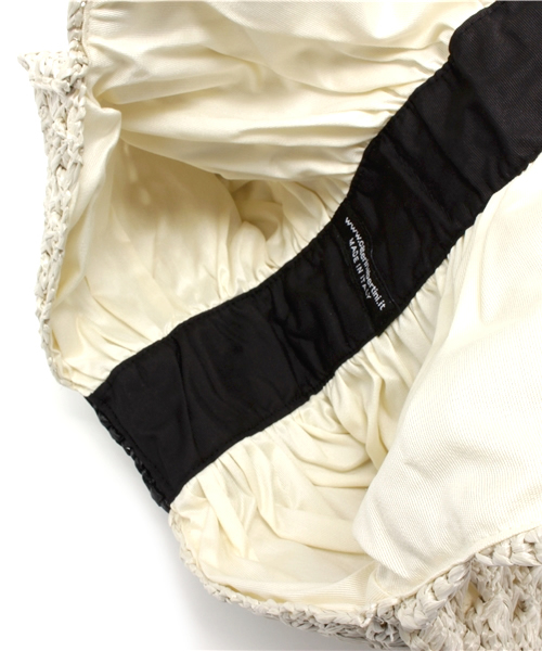 mystic（ミスティック）の「BERTINI（クラッチバッグ・レディース・オフホワイト・ﾌﾘ-）」の4枚目の写真