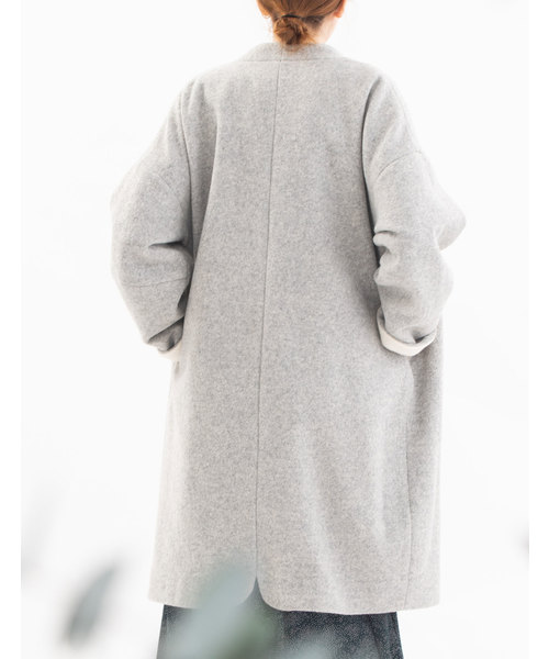 nop de nod（ノップドゥノッド）の「Pommeウール圧縮ニットノーカラー