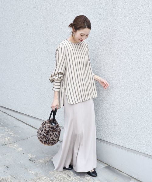 ブラミンクSPRING ストライプクルーネックロングスリーブブラウス SPRING ストライプクルーネックロングスリーブブラウス