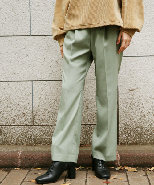 LOWRYS FARM（ローリーズファーム）の「ＴＲフレアパンツ　853659（その他パンツ・レディース・ライトグレー/ブラウン/ミント/チャコールグレー/グリーン系その他・MEDIUM/LARGE）」の5枚目の写真