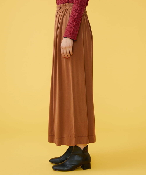 Jocomomola(ホコモモラ)の「レーヨンタックワイドパンツ(その他パンツ・レディース・グリーン/サンドベージュ・40)」の4枚目の写真