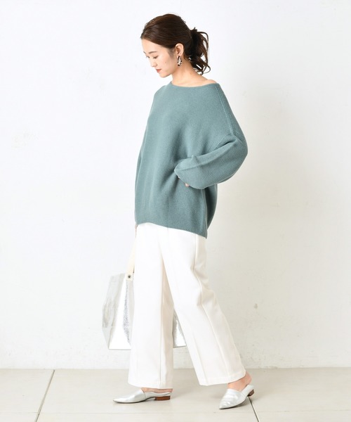 DouDou(ドゥドゥ)の「ホールガータボートネックプルオーバー(ニット/セーター・レディース・ブラウン/モスグリーン/ホワイト系その他・FREE)」の4枚目の写真