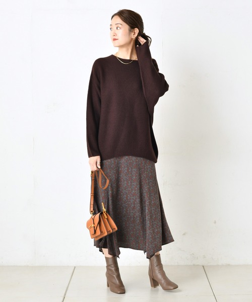 DouDou(ドゥドゥ)の「ホールガータボートネックプルオーバー(ニット/セーター・レディース・ブラウン/モスグリーン/ホワイト系その他・FREE)」の14枚目の写真