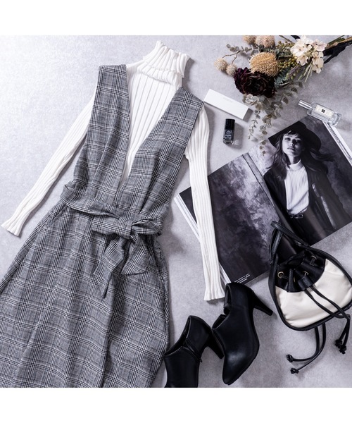 fifth(フィフス)の「2way巾着バッグ(ハンドバッグ・レディース・ブラック/レッド/ホワイト・FREE)」の10枚目の写真