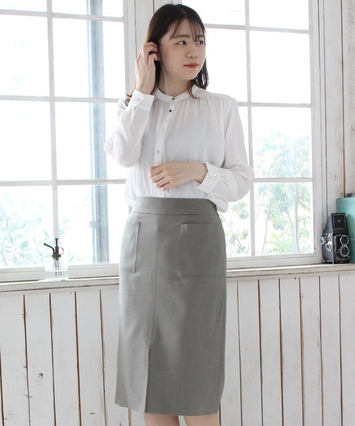TRUDEA(トルディア)の「ヴィンテージサテン バンドカラーブラウス(シャツ/ブラウス・レディース・ホワイト/アイボリー/ベージュ/ネイビー/ピンク・MEDIUM/LARGE)」の15枚目の写真