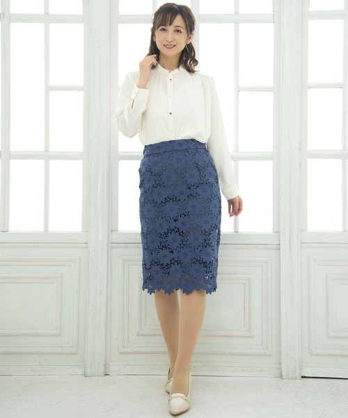TRUDEA(トルディア)の「ヴィンテージサテン バンドカラーブラウス(シャツ/ブラウス・レディース・ホワイト/アイボリー/ベージュ/ネイビー/ピンク・MEDIUM/LARGE)」の17枚目の写真